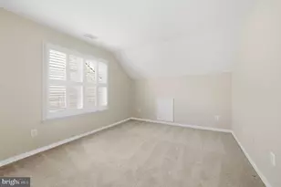 6828 Derby Run Way, Gainesville, VA 20155 - Photo 25