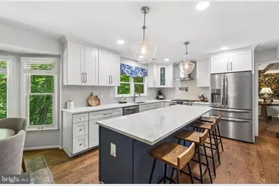 15030 Knickerbocker Drive, Woodbridge, VA 22193 - Photo 11