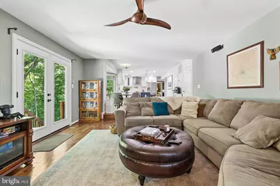 15030 Knickerbocker Drive, Woodbridge, VA 22193 - Photo 17