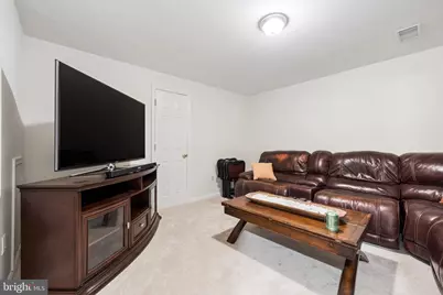15030 Knickerbocker Drive, Woodbridge, VA 22193 - Photo 35