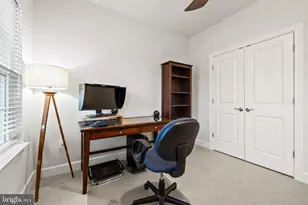 10572 Waterbury Woods Way, Manassas, VA 20112 - Photo 19