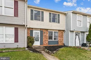 10119 Statesboro Ct, Manassas, VA 20109 - Photo 3