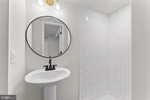 4612 Charlton Ct, Woodbridge, VA 22193 - Photo 29