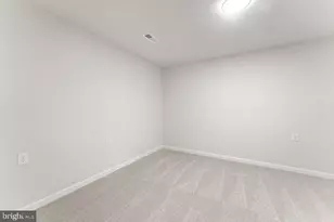 4612 Charlton Ct, Woodbridge, VA 22193 - Photo 23