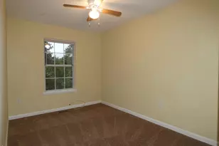 3495 Castle Hill Dr, Woodbridge, VA 22193 - Photo 23
