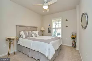 15563 Blue Lotus Ln, Haymarket, VA 20169 - Photo 23