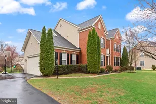 16127 Hinman Pl, Haymarket, VA 20169 - Photo 5