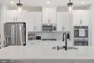 1612 Kirkman St, Dumfries, VA 22026 - Photo 9