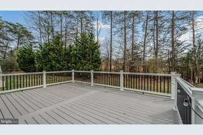 5664 Liberty Manor Circle, Woodbridge, VA 22193 - Photo 45