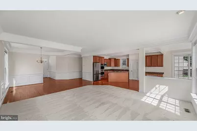 5664 Liberty Manor Circle, Woodbridge, VA 22193 - Photo 5