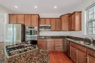 5664 Liberty Manor Cir, Woodbridge, VA 22193 - Photo 15