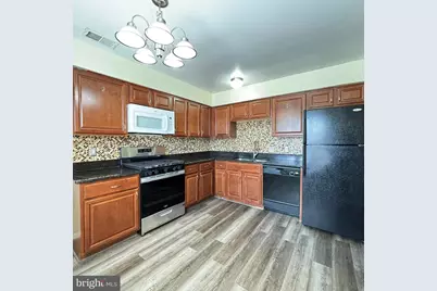 4306 Eileen Court, Woodbridge, VA 22193 - Photo 3