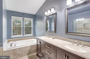 15385 Bevanwood Dr, Woodbridge, VA 22193 - Photo 31