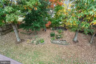 15385 Bevanwood Dr, Woodbridge, VA 22193 - Photo 51