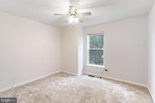 15385 Bevanwood Dr, Woodbridge, VA 22193 - Photo 37