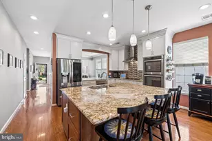 17322 Four Seasons Dr, Dumfries, VA 22025 - Photo 11