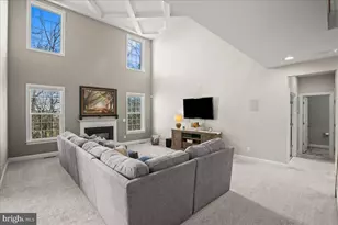 9141 Autumn Glory Ln, Bristow, VA 20136 - Photo 11