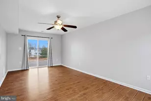 14367 Springbrook Ct, Woodbridge, VA 22193 - Photo 9