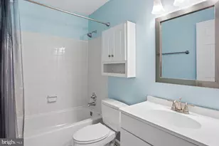 14367 Springbrook Ct, Woodbridge, VA 22193 - Photo 13