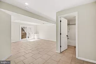 5729 Rhode Island Dr, Woodbridge, VA 22193 - Photo 27