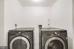 5729 Rhode Island Dr, Woodbridge, VA 22193 - Photo 31