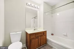 5729 Rhode Island Dr, Woodbridge, VA 22193 - Photo 21