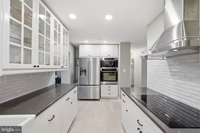 2101 York Drive, Woodbridge, VA 22191 - Photo 9