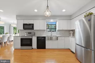 4366 Stepney Dr, Gainesville, VA 20155 - Photo 19