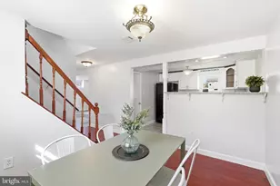 4422 Hamilton Dr, Woodbridge, VA 22193 - Photo 5