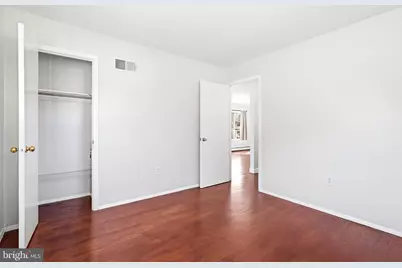 4422 Hamilton Drive, Woodbridge, VA 22193 - Photo 19