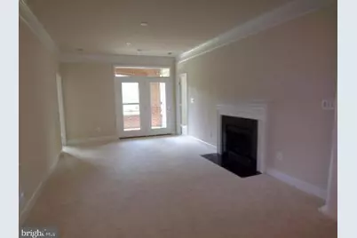 7065 Heritage Hunt Drive, Gainesville, VA 20155 - Photo 13