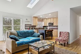 5850 Anthony Dr, Woodbridge, VA 22193 - Photo 5