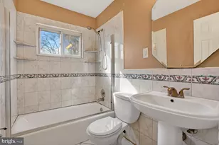 1597 Katherine Ct, Woodbridge, VA 22191 - Photo 13