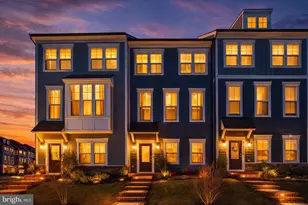 17914 Woods Overlook Dr, Dumfries, VA 22026 - Photo 1