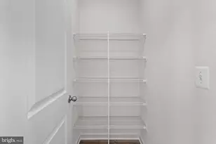 17990 Alicia Ave, Dumfries, VA 22026 - Photo 11