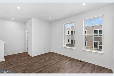 17990 Alicia Avenue, Dumfries, VA 22026 - Photo 7