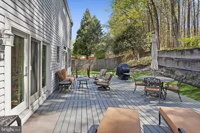 3937 Leaf Lawn Lane, Woodbridge, VA 22192 - Photo 45