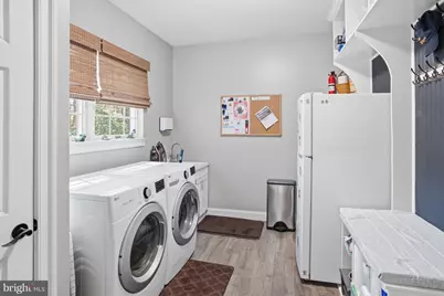 3937 Leaf Lawn Lane, Woodbridge, VA 22192 - Photo 17