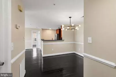 1031 Gardenview Loop #201, Woodbridge, VA 22191 - Photo 7