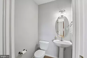 12503 Maiden Creek Ct, Bristow, VA 20136 - Photo 11