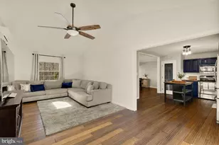 2205 Cherry Hill Rd, Dumfries, VA 22026 - Photo 7