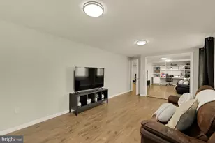 2205 Cherry Hill Rd, Dumfries, VA 22026 - Photo 33