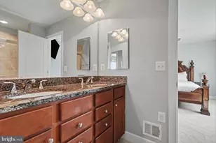 16700 Shackleford Way, Woodbridge, VA 22191 - Photo 19