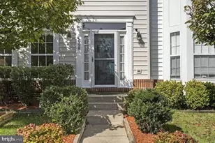 15330 Bronco Way, Woodbridge, VA 22193 - Photo 11