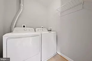 15330 Bronco Way, Woodbridge, VA 22193 - Photo 29