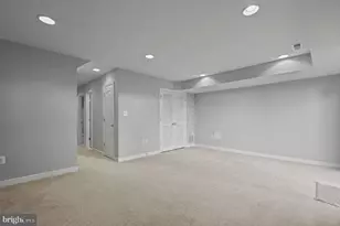 15330 Bronco Way, Woodbridge, VA 22193 - Photo 17