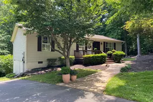 8585 Short St, Manassas, VA 20112 - Photo 1