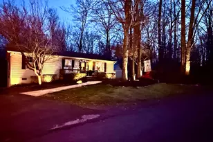 8585 Short St, Manassas, VA 20112 - Photo 7