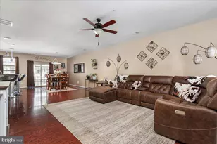 7828 Cedar Branch Drive, Gainesville, VA 20155 - Photo 9