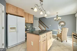 8300 Wallace Ln, Manassas, VA 20109 - Photo 11